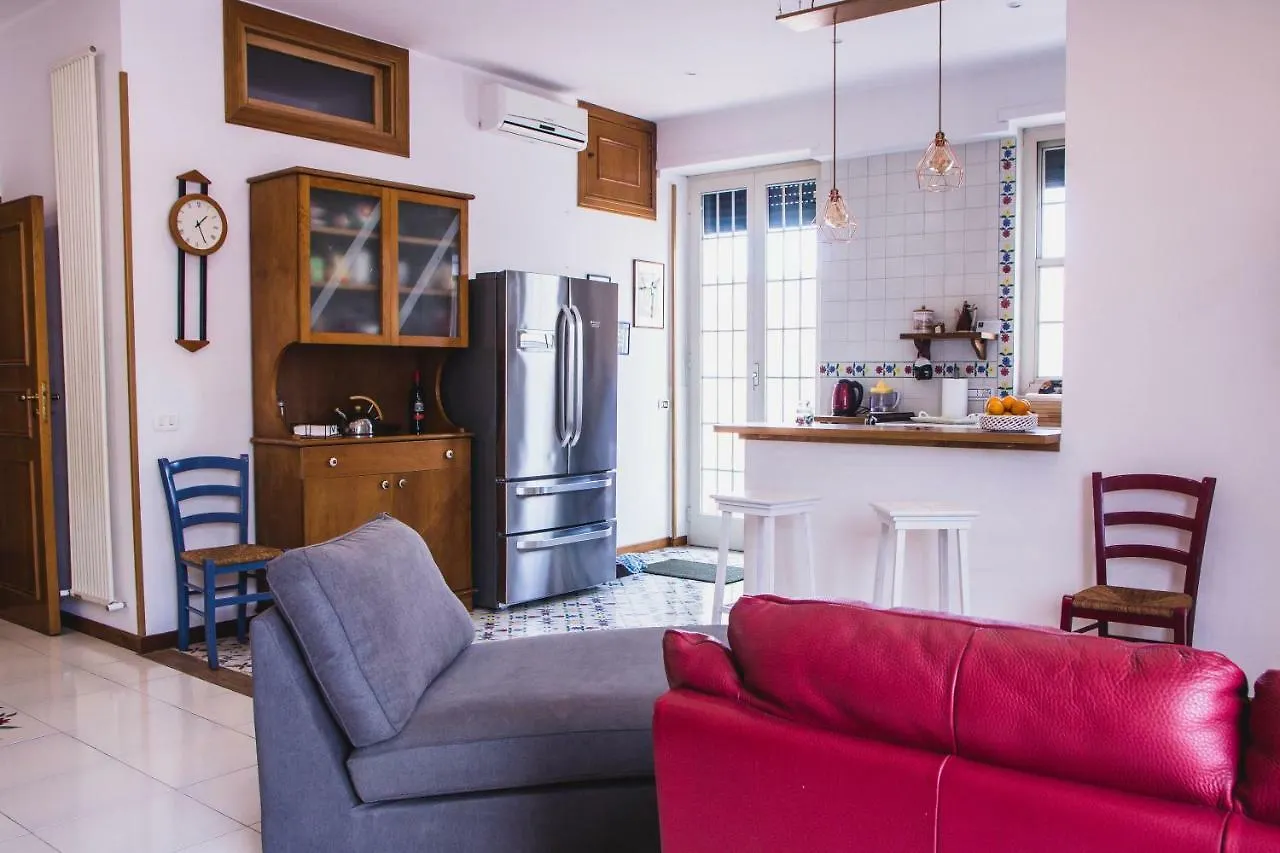 Le Terrazze A Mergellina Naples Bed & Breakfast