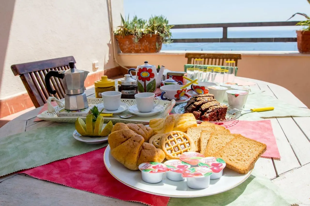 Le Terrazze A Mergellina Neapel Italien